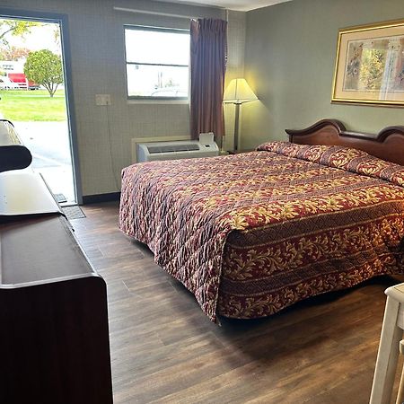 Westgate Manor Motel Austintown & Youngstown Ohio Bagian luar foto